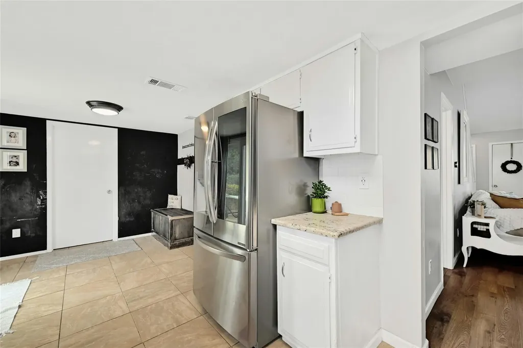 8406 Hanbridge Lane Austin TX 78736