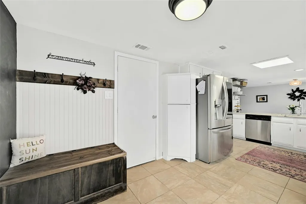 8406 Hanbridge Lane Austin TX 78736