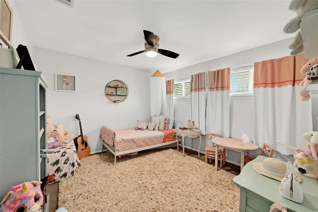 8406 Hanbridge Lane Austin TX 78736