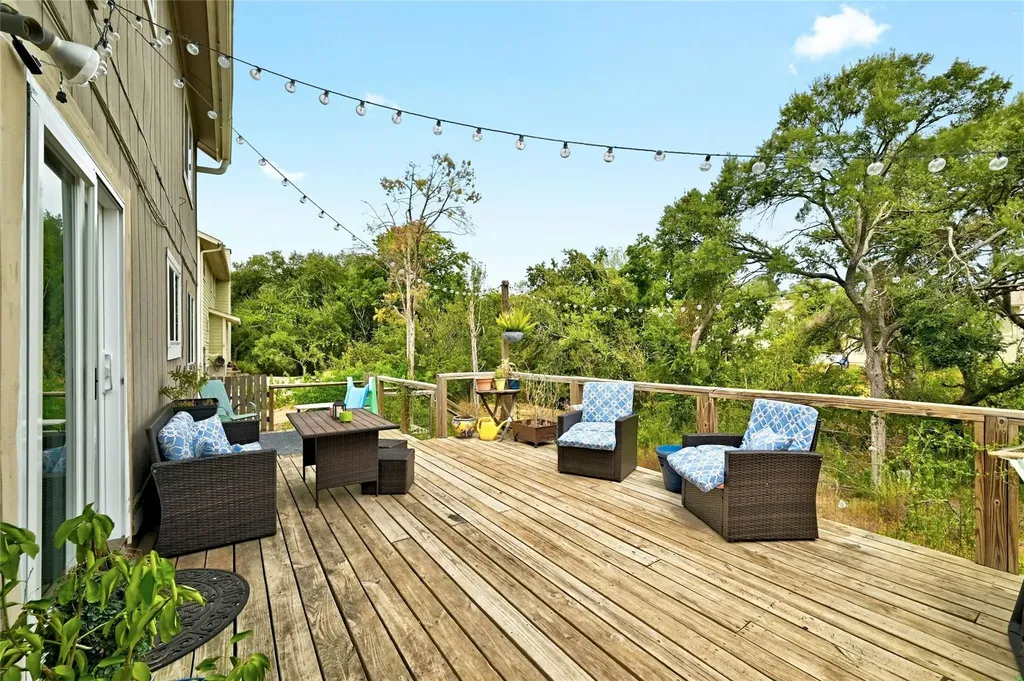 8406 Hanbridge Lane Austin TX 78736