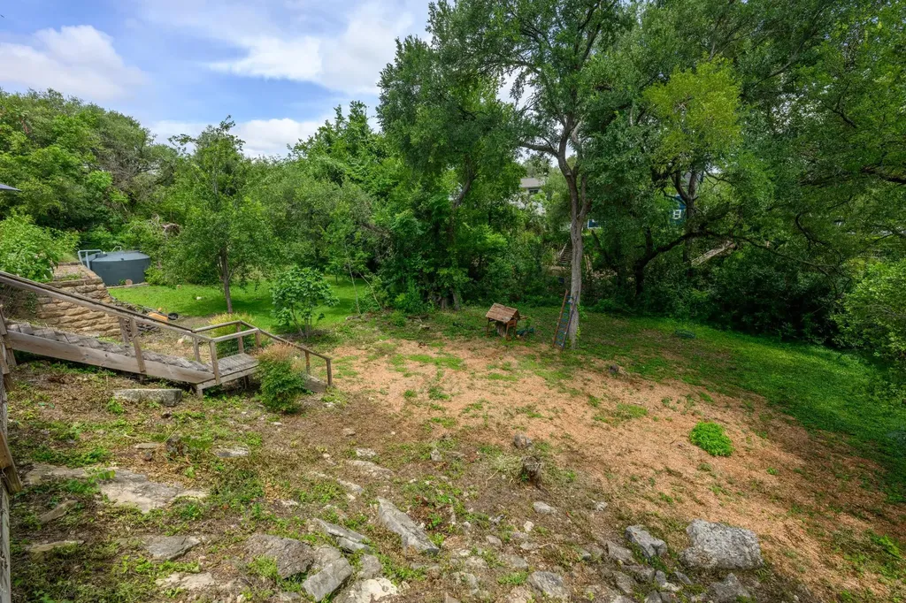 8406 Hanbridge Lane Austin TX 78736