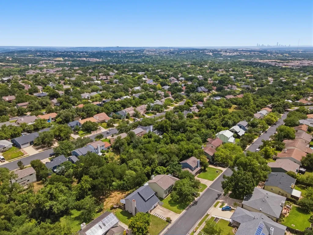 8406 Hanbridge Lane Austin TX 78736