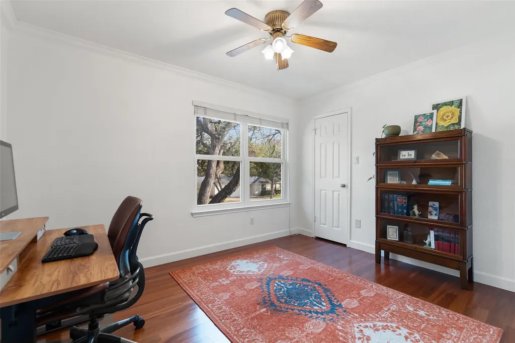 6523 Heron Drive Austin TX 78759