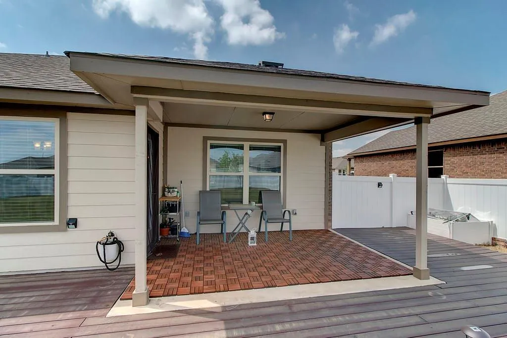 1118 Black Canyon Street Pflugerville TX 78660