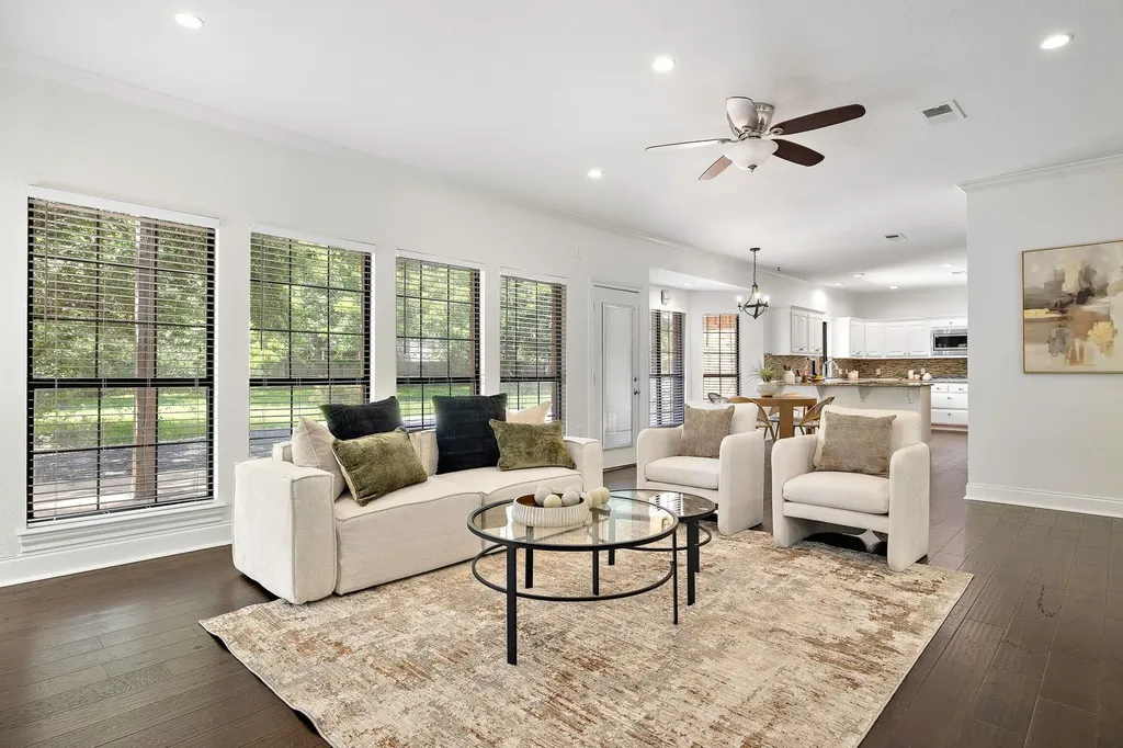 10 Oak View Round Rock TX 78664