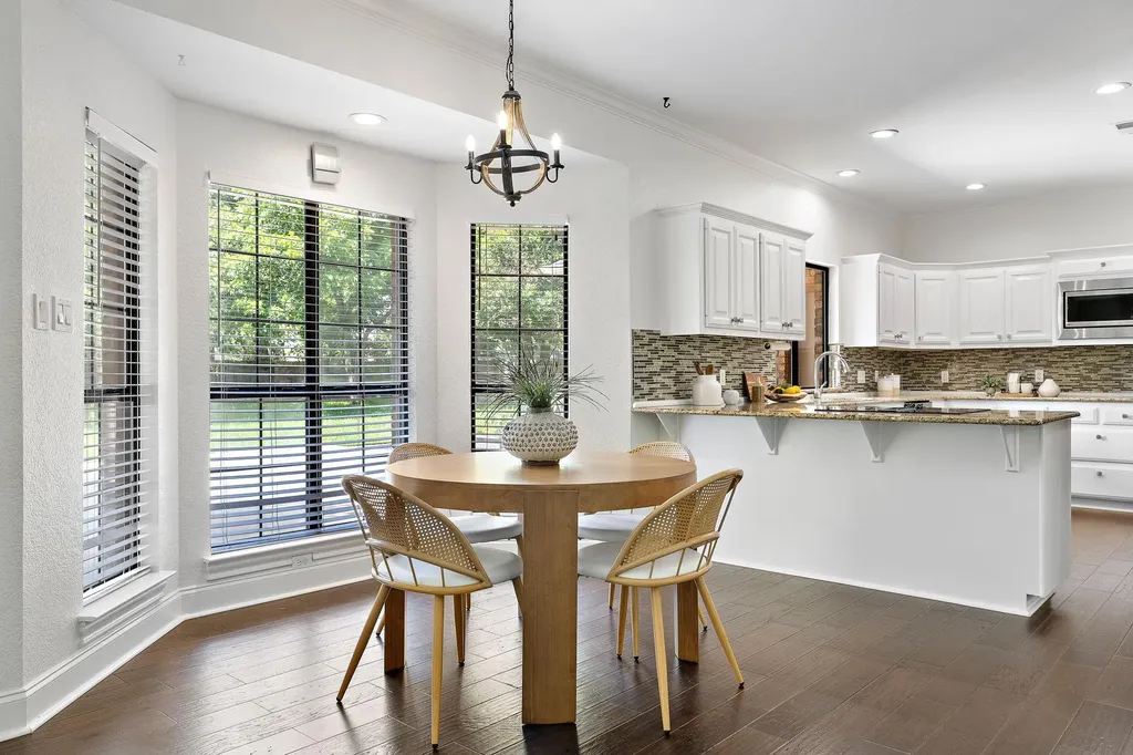 10 Oak View Round Rock TX 78664