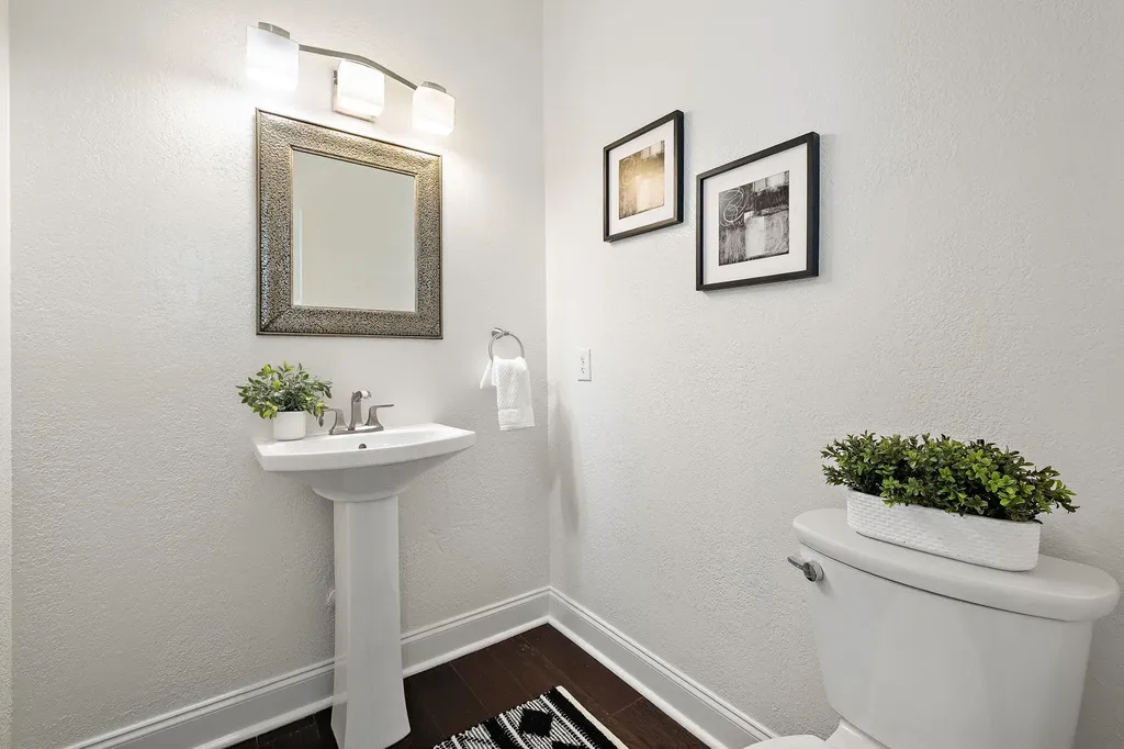 10 Oak View Round Rock TX 78664
