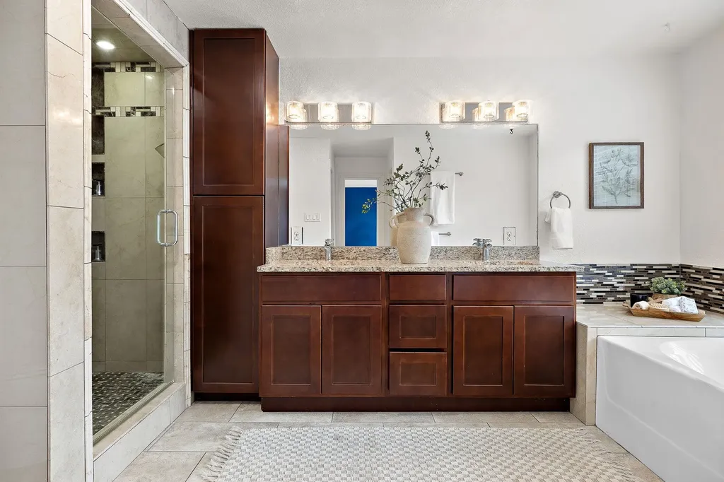 10 Oak View Round Rock TX 78664