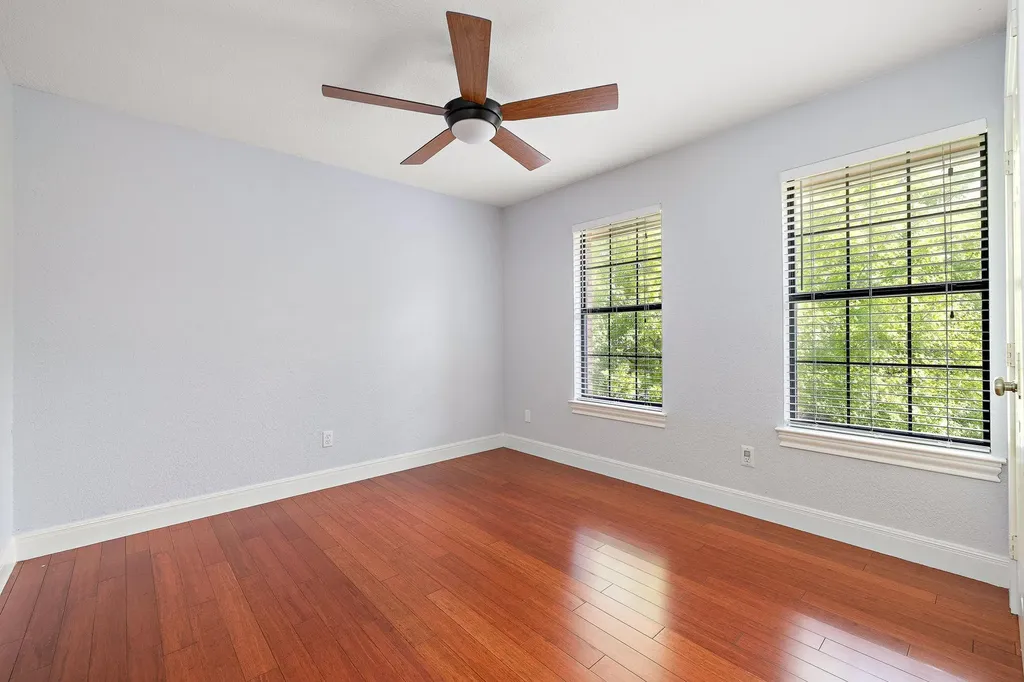 10 Oak View Round Rock TX 78664
