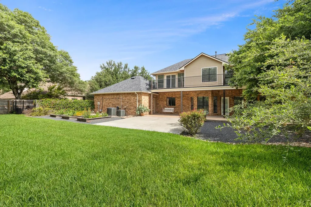 10 Oak View Round Rock TX 78664