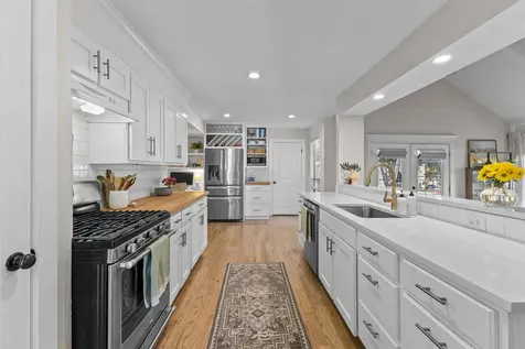 11002 Hillside Oak Lane Austin TX 78750