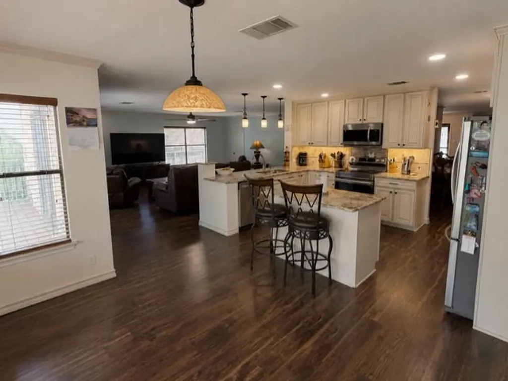 4508 Moose Drive Austin TX 78749