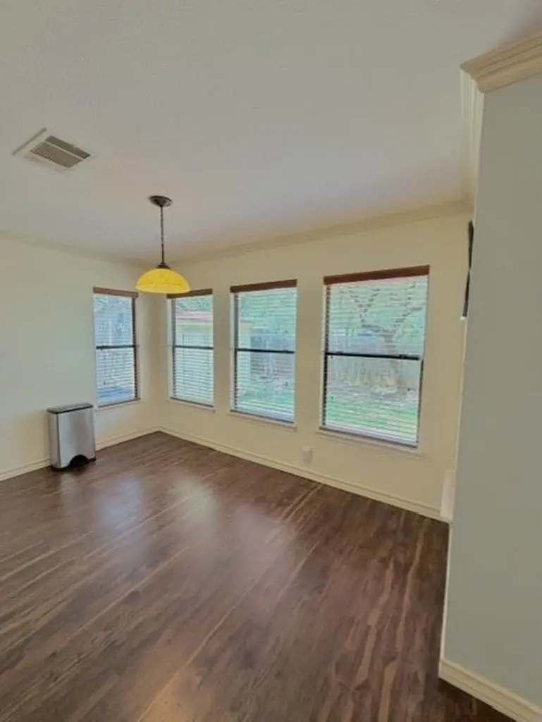 4508 Moose Drive Austin TX 78749