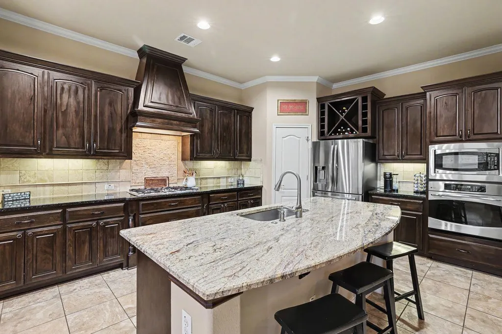 1919 Mulligan Drive Round Rock TX 78664