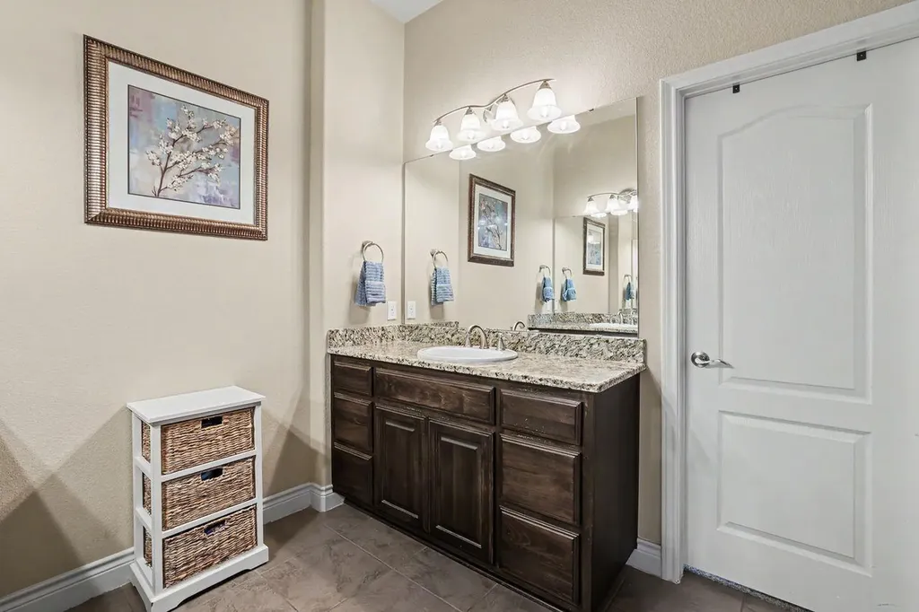 1919 Mulligan Drive Round Rock TX 78664