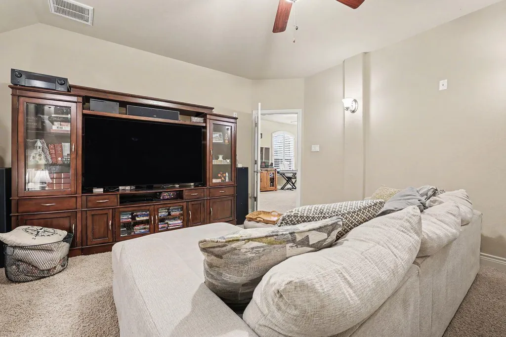 1919 Mulligan Drive Round Rock TX 78664