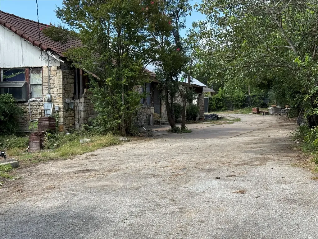 103 Deen Avenue Austin TX 78753