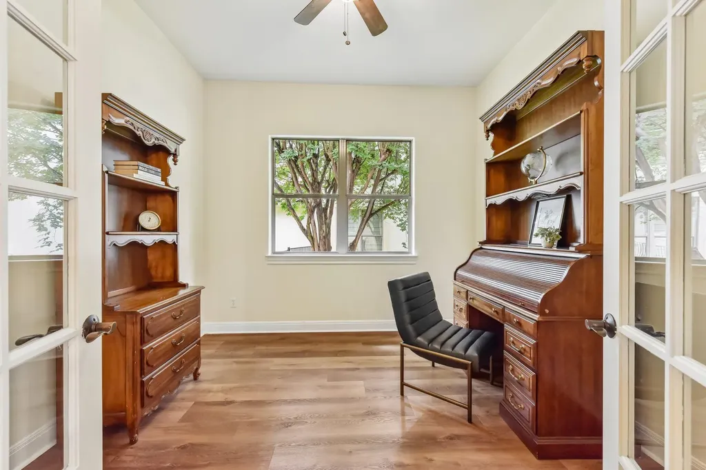 11213 Woodland Hills Trail Austin TX 78732