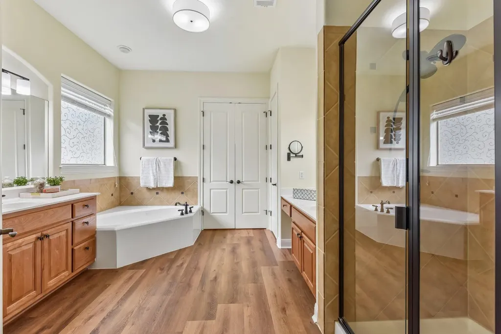 11213 Woodland Hills Trail Austin TX 78732