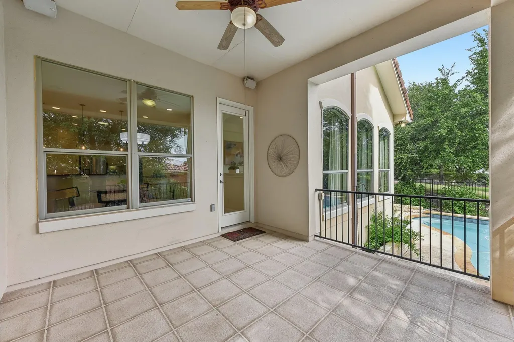 11213 Woodland Hills Trail Austin TX 78732