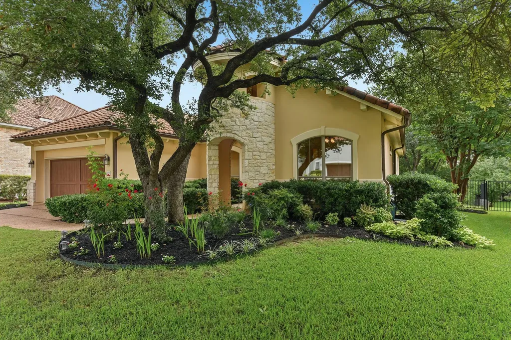 11213 Woodland Hills Trail Austin TX 78732
