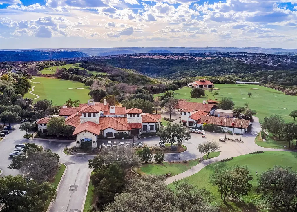 11213 Woodland Hills Trail Austin TX 78732