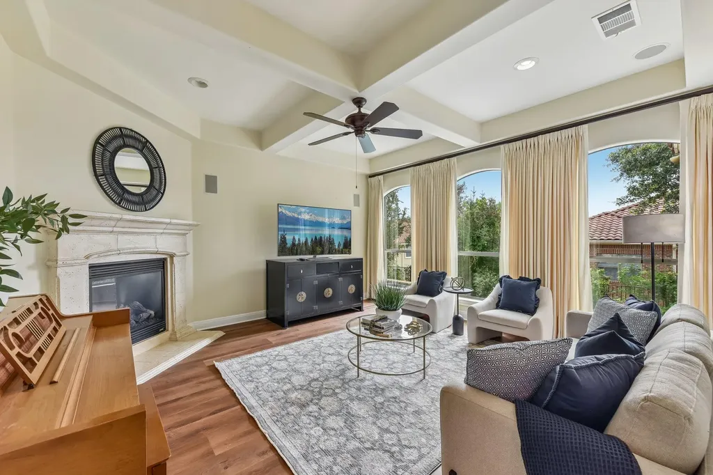 11213 Woodland Hills Trail Austin TX 78732