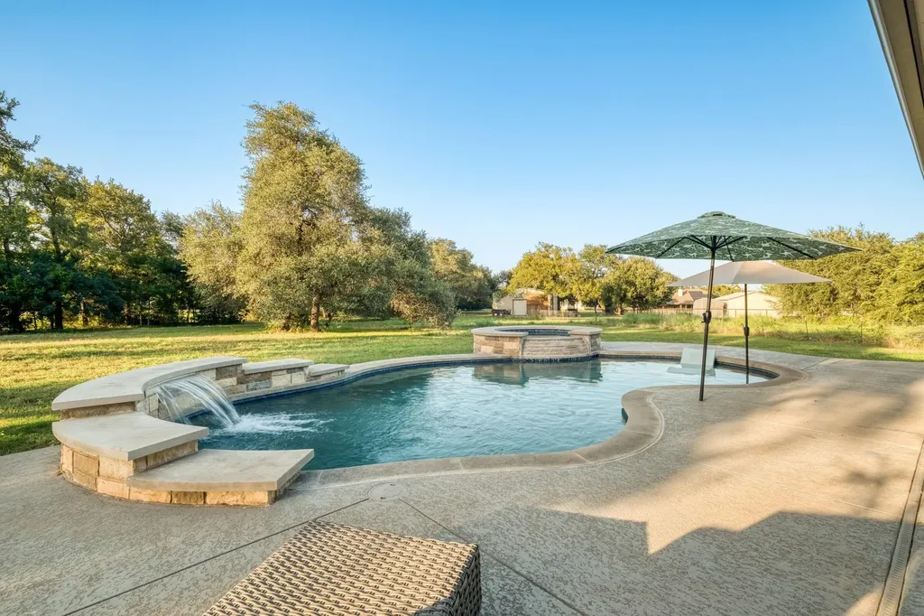 101 Enclave Park Cove Georgetown TX 78633