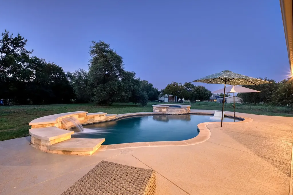 101 Enclave Park Cove Georgetown TX 78633