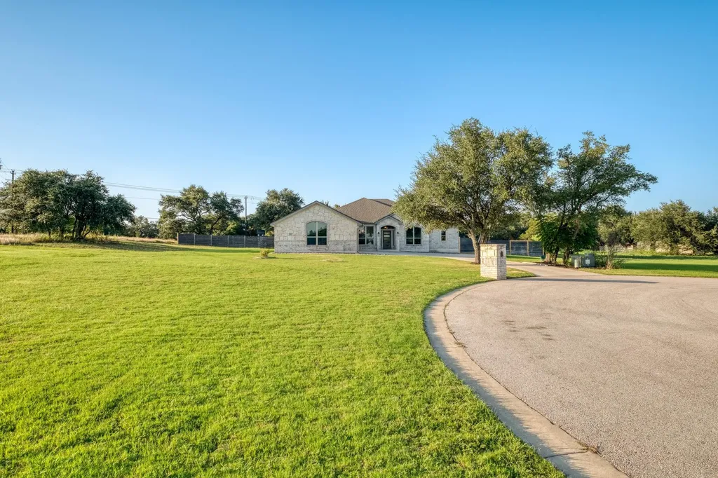 101 Enclave Park Cove Georgetown TX 78633