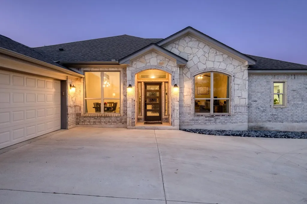 101 Enclave Park Cove Georgetown TX 78633
