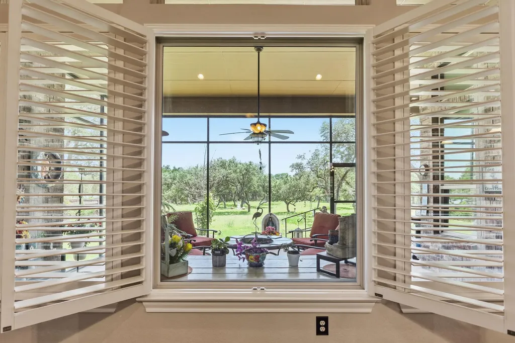 575 Solms Forest New Braunfels TX 78132