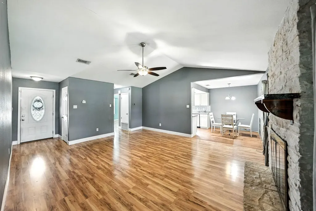 1717 NW Fleischer Drive NW Pflugerville TX 78728