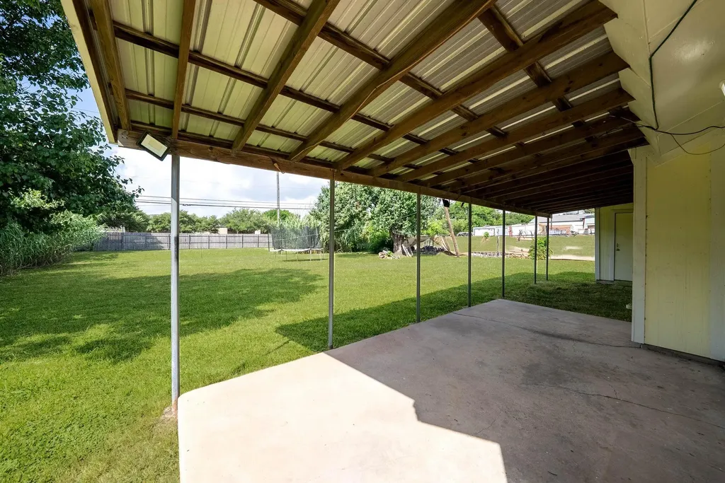 1717 NW Fleischer Drive NW Pflugerville TX 78728