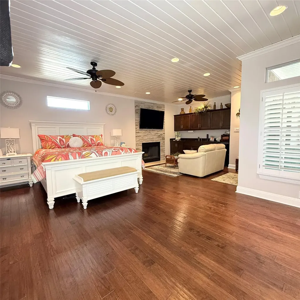 1902 Rowe Loop Pflugerville TX 78660