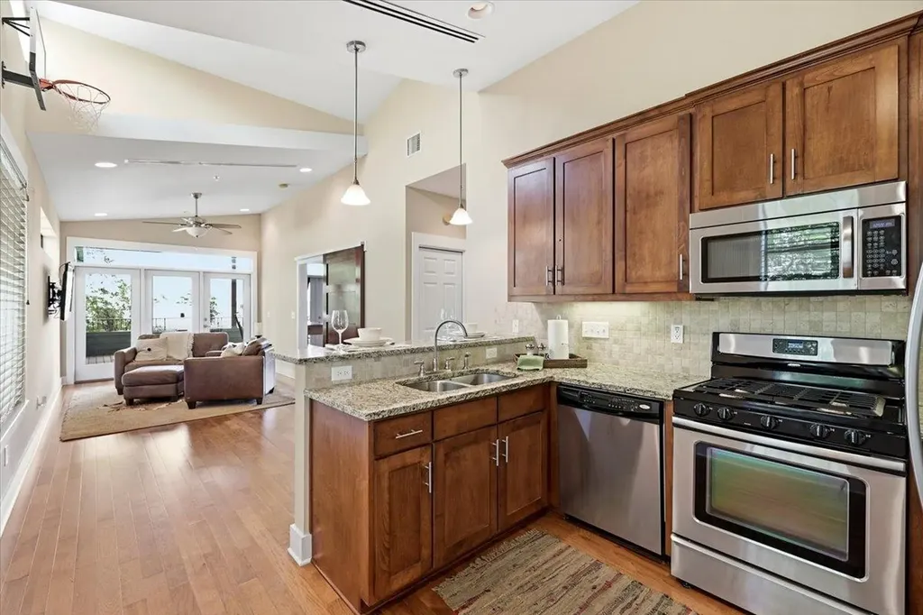 1415 W 51st Street Austin TX 78756