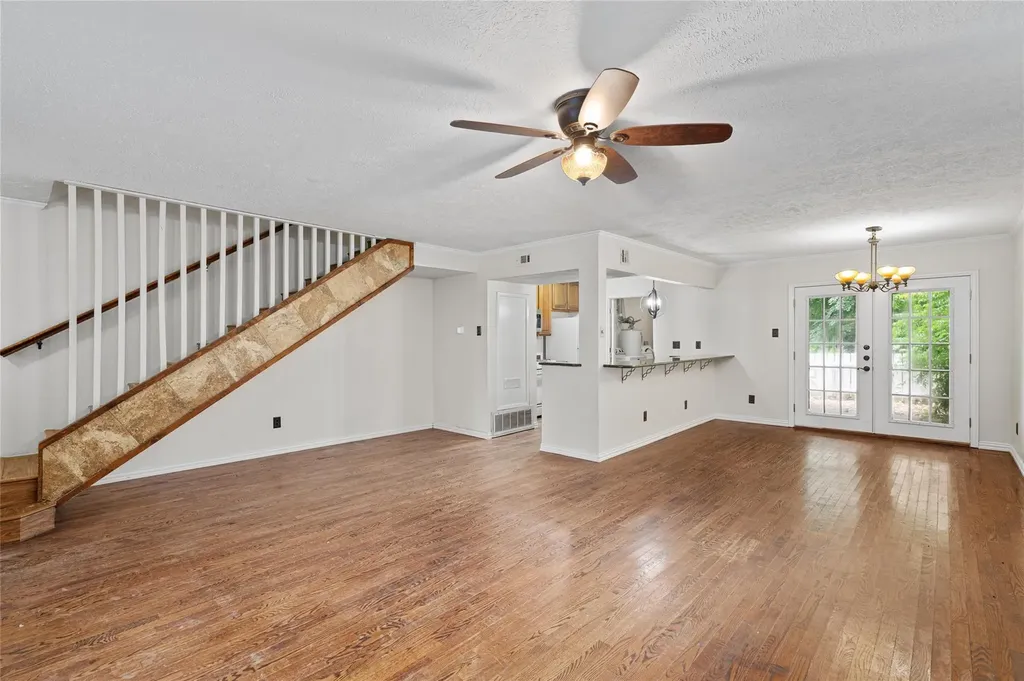 806 Castle Ridge Road Austin TX 78746