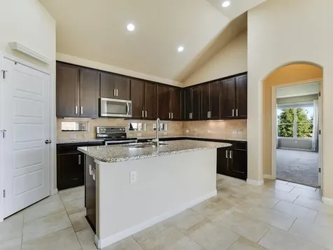 16208 Cantania Cove Pflugerville TX 78660