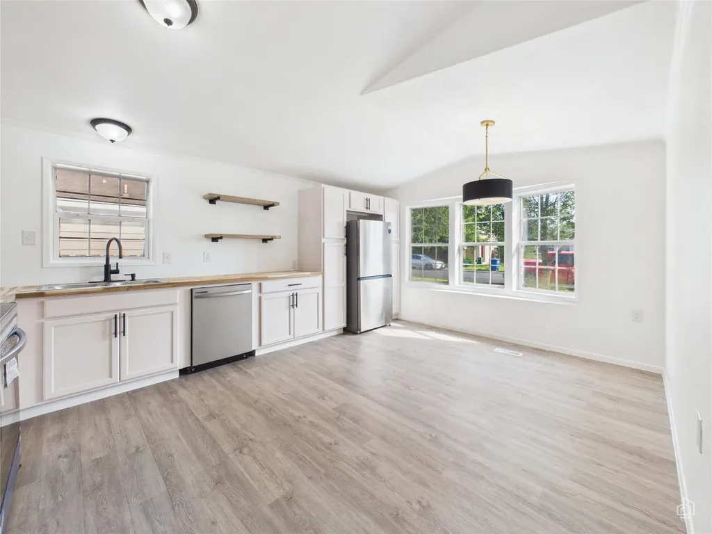 4509 Magin Meadow Drive Austin TX 78744