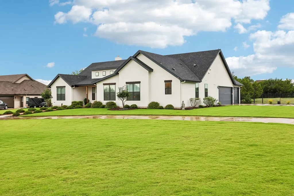 113 Crystal Lane Georgetown TX 78633