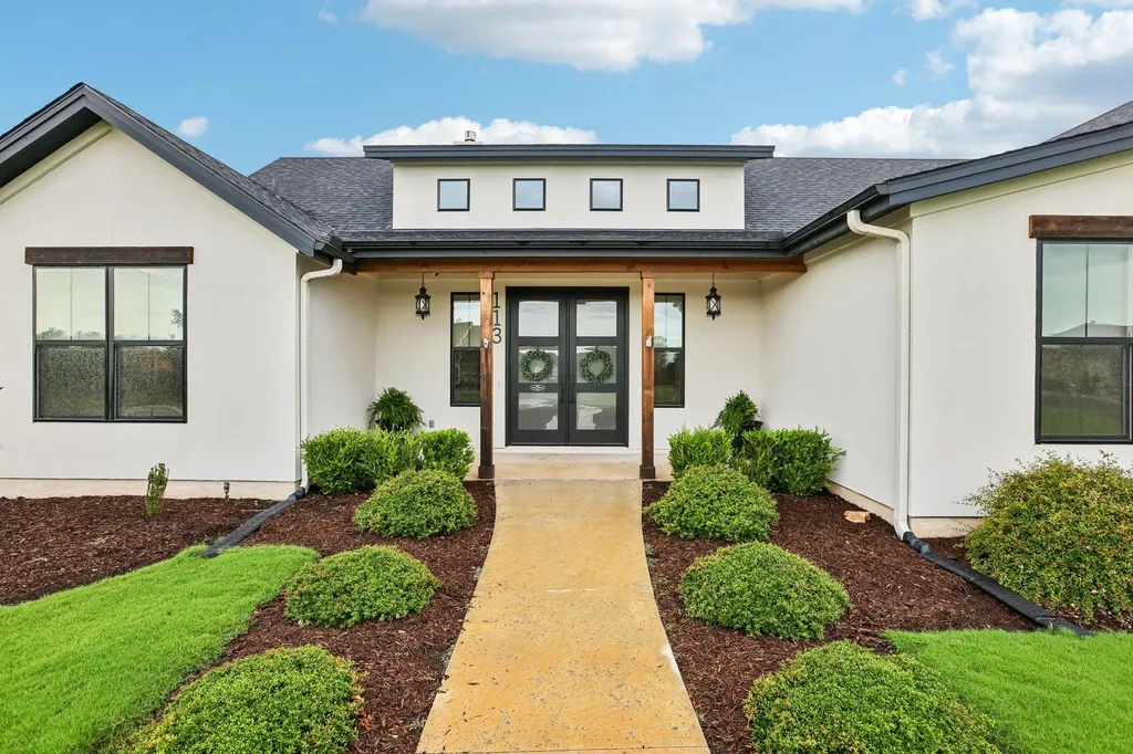 113 Crystal Lane Georgetown TX 78633
