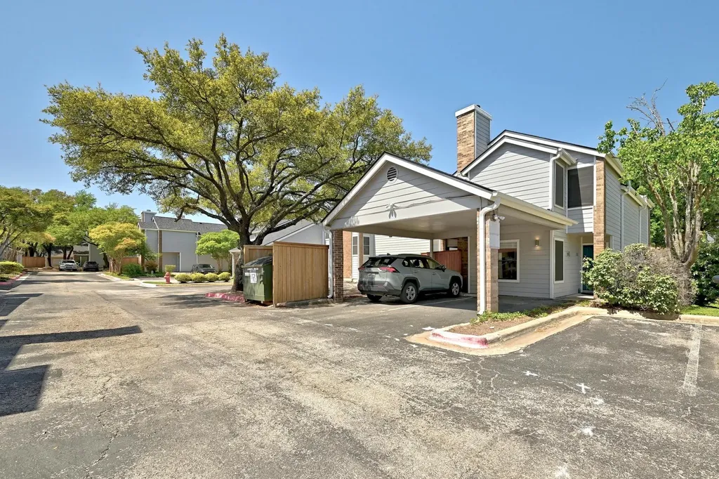 7635 Guadalupe Street Austin TX 78752