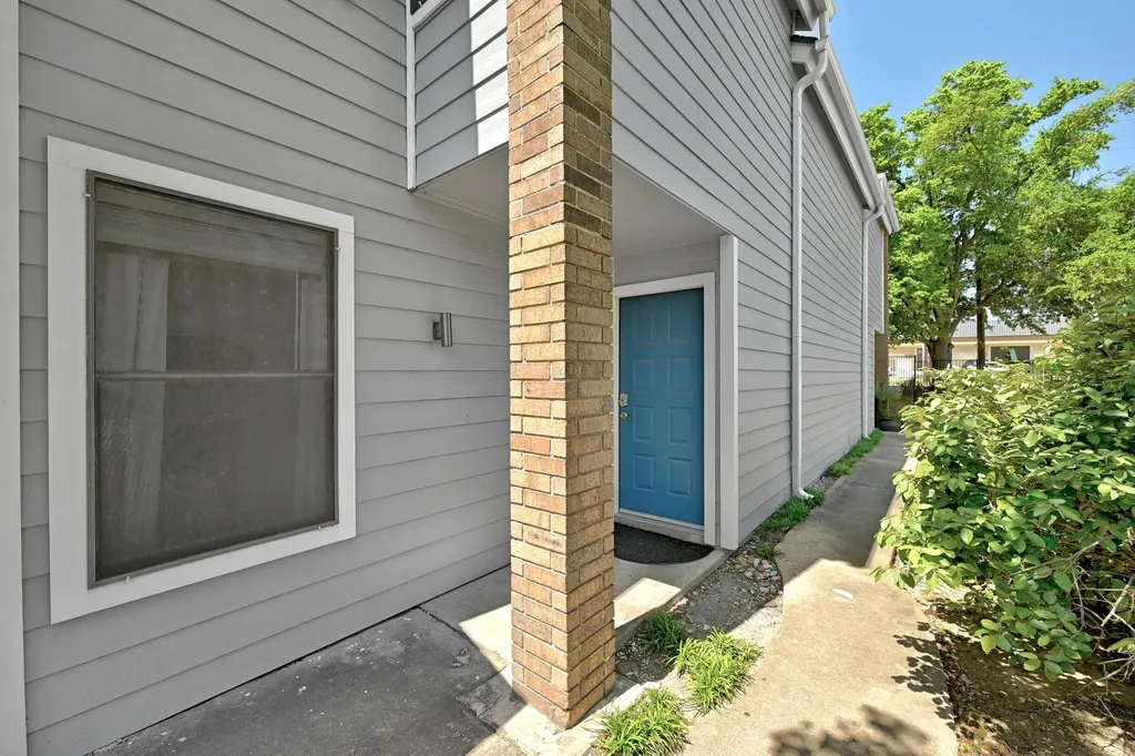 7635 Guadalupe Street Austin TX 78752