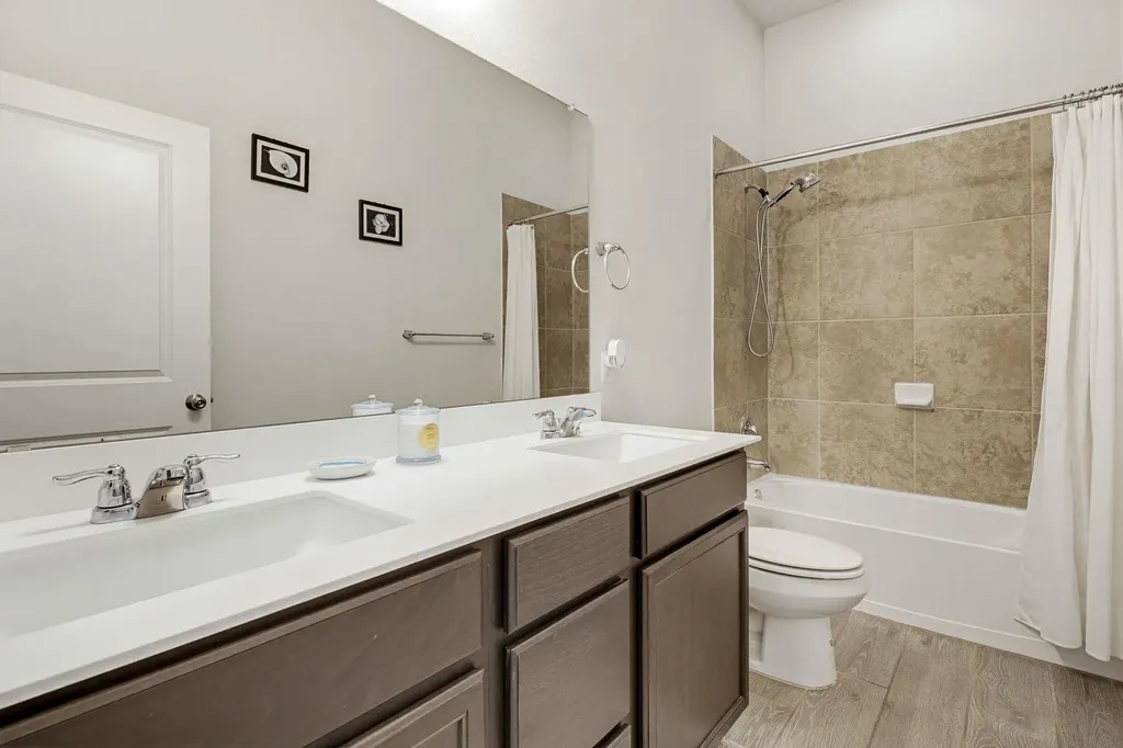 848 Mediterranean Drive Leander TX 78641