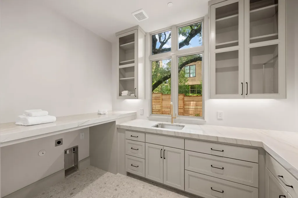 211 Westhaven Drive West Lake Hills TX 78746