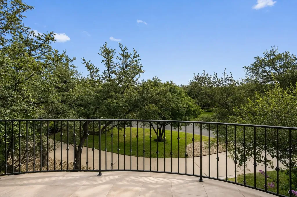 106 Sendera Bonita Austin TX 78734