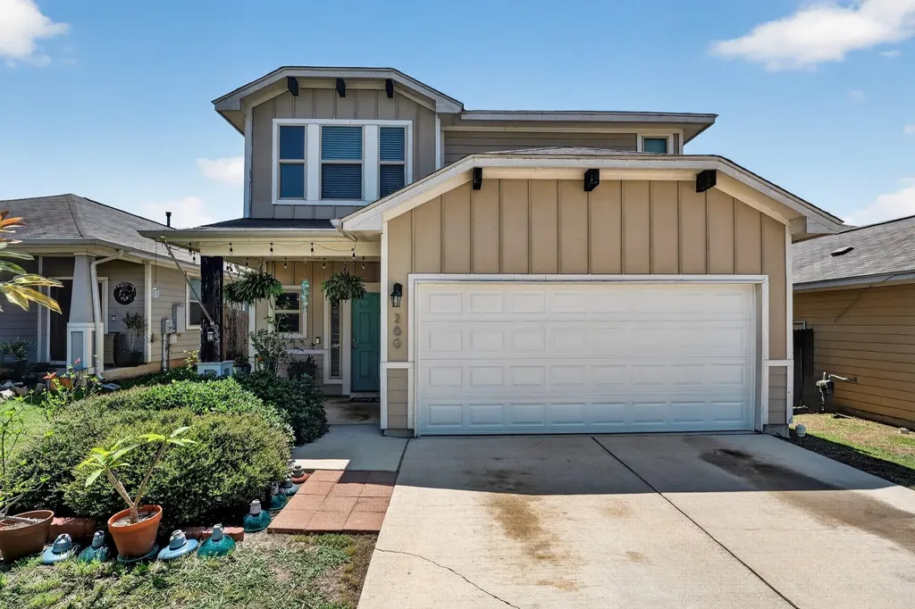266 Twisted Oaks Lane Buda TX 78610