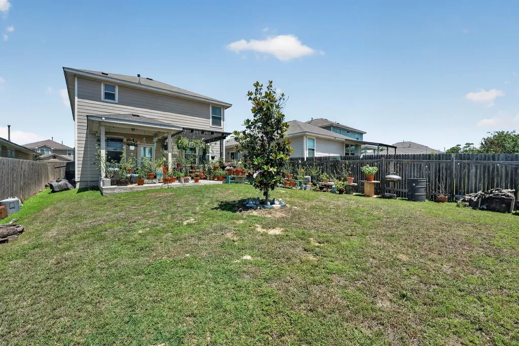 266 Twisted Oaks Lane Buda TX 78610