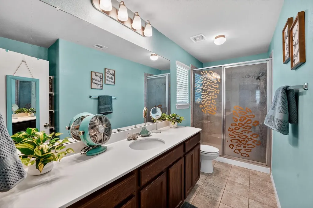 266 Twisted Oaks Lane Buda TX 78610
