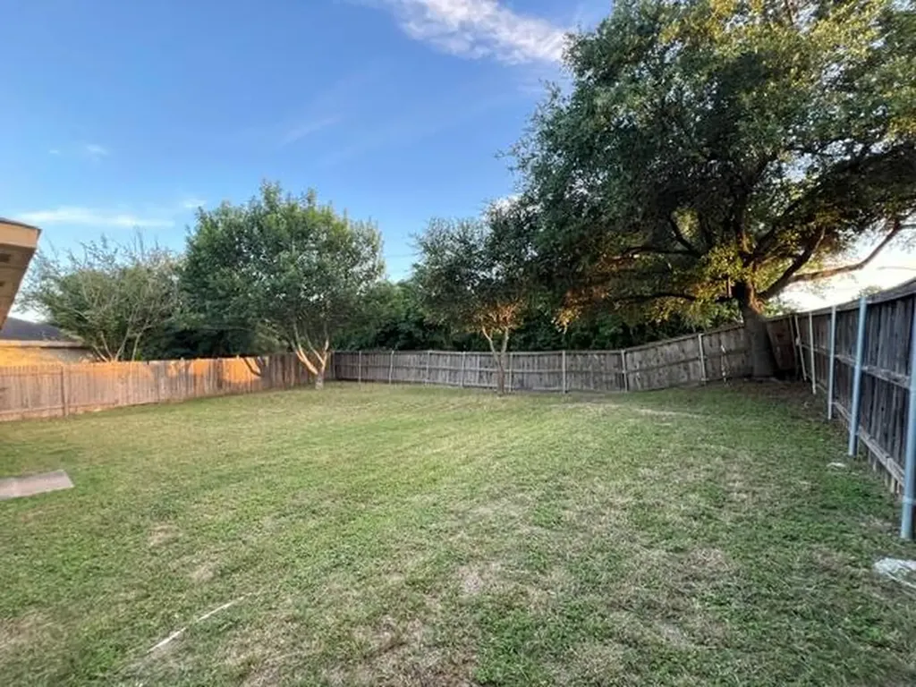 7101 Cayenne Lane Austin TX 78741